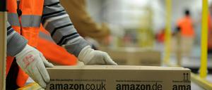 Wegen der vielen Bestellungen priorisiert Amazon im Moment Waren des täglichen Bedarfs bei der Auslieferung. 