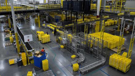 Ein Amazon Logistik-Zentrum in Baltimore in den USA. Der Konzern rechnet mit steigender Nachfrage. 