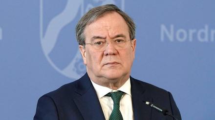 Ministerpräsident Armin Laschet bei einem Statement zur aktuellen Lage in Nordrhein-Westfalen in Bezug auf das Coronavirus in der Staatskanzlei.