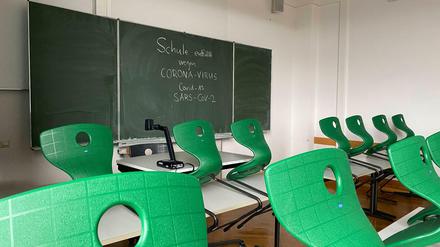 Wegen der Schulschließungen überall in der Republik ändern Sender von Kika bis SuperRTL ihr Programm mit Lehrreichem und Unterhaltsamen.