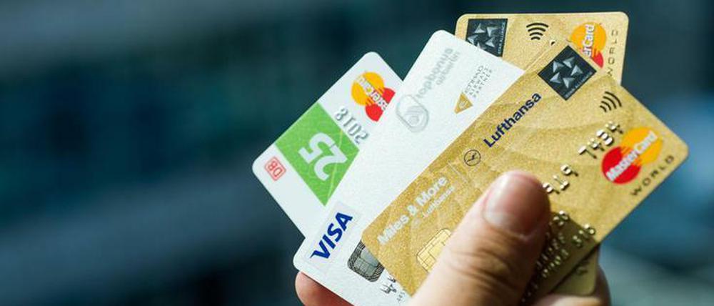 Digital statt Analog: Das wünschen sich junge Menschen von ihren Banken.