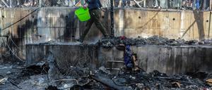 Im Flüchtlingslager von Moria hat es einen schweren Brand gegeben. 