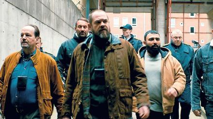 Durchsuchung: Das Team der Taskforce um Alf (Thomas Hwan, r.).