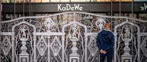 Viele Geschäfte bleiben geschlossen - so auch das KaDeWe.
