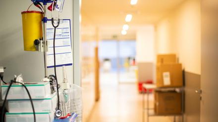 Die Berliner Kliniken werden in den nächsten Monaten mehr Personal brauchen. Dazu werben sie auf den Homepages und in den sozialen Medien. 