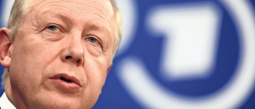 Weiß jeder, ob WDR-Intendant Buhrow 400 000 Euro Jahresgehalt wert ist?