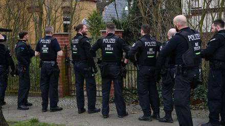 Razzia gegen Reichsbürger. In der vergangenen Woche durchsuchte die Berliner Polizei eine Immobilie im Süden der Stadt.
