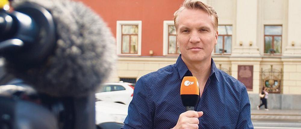 Andreas Kynast arbeitet als Korrespondent im Hauptstadtstudio des ZDF. 