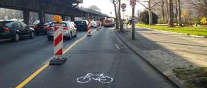In Kreuzberg gibt es zwei neue, improvisierte Radwege.
