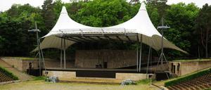 Die Waldbühne in Berlin - ähnlich wird es dort noch eine Weile aussehen.
