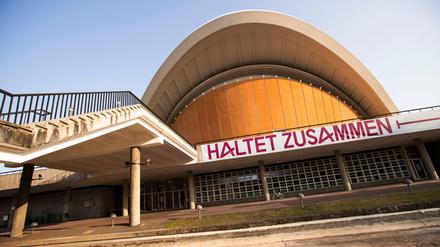 Flache Kurve: das Dach am Haus der Kulturen der Welt in Berlin.