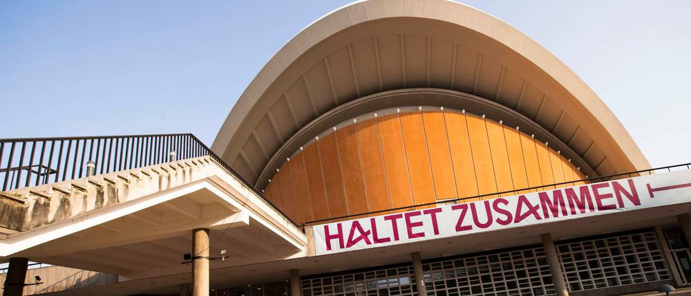 Flache Kurve: das Dach am Haus der Kulturen der Welt in Berlin.