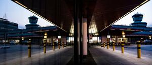 Im Berliner Senat gibt es Überlegungen, den Flughafen Tegel vorübergehend zu schließen.