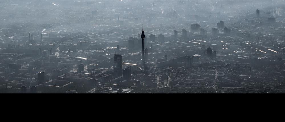 Dunstklocke über Berlin