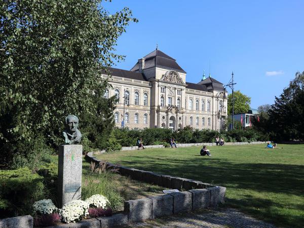 Historisches Hauptgebäude der Universität der Künste in Berlin.