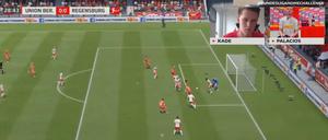 Rein damit: Der analoge Julius Kade erzielt mit dem digitalen Sebastian Polter die 1:0-Führung des 1. FC Union gegen Jahn Regensburg.