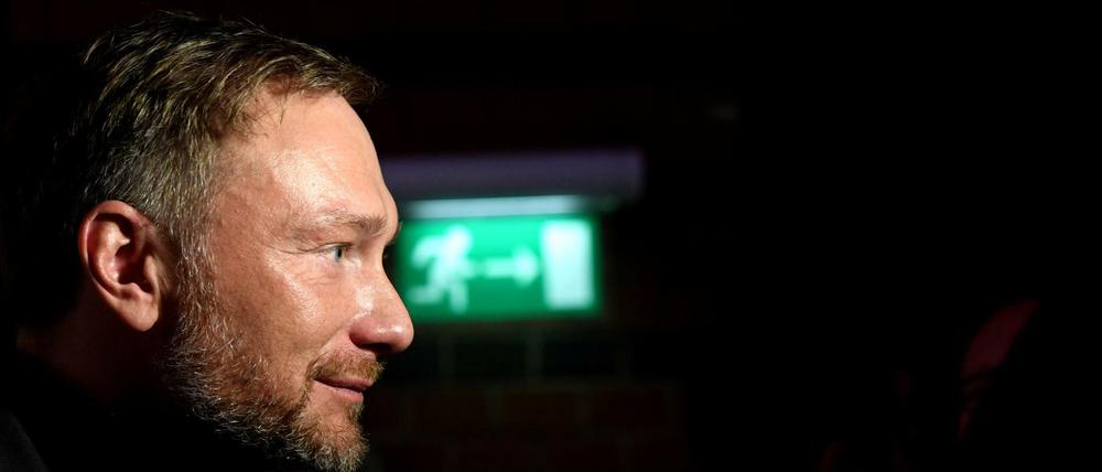 Sucht den Exit: Christian Lindner will über eine Lockerung des Kontaktverbots reden.