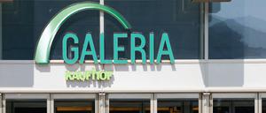 80 Millionen Euro Umsatz pro Woche weniger: So sieht die Bilanz der Ladenschließungen bei Karstadt Galeria Kaufhof nach Unternehmensangaben aus.