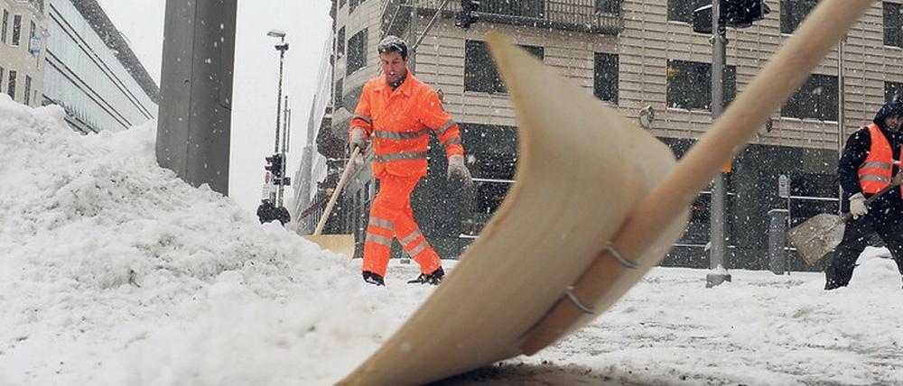 Das waren Zeiten. Der letzte harte Winter mit Eis und Schnee liegt zehn Jahre zurück. In dieser Saison hatten die Räumdienste nicht viel zu tun. Doch das kann sich schnell wieder ändern. 