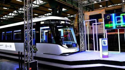 Bisher ist der Zug nur ein „Mock-up“, also eine nicht fahrfähige Attrappe.
