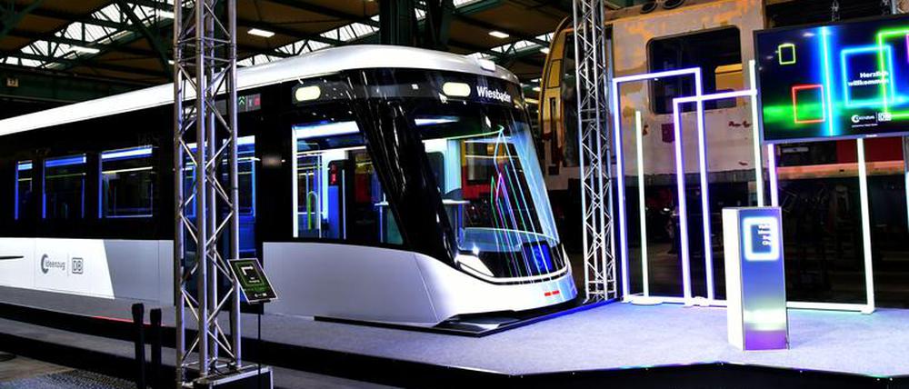Bisher ist der Zug nur ein „Mock-up“, also eine nicht fahrfähige Attrappe.