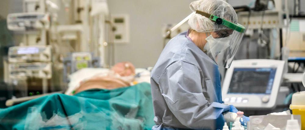 Nicht nur in Italien sterben Coronapatienten, ohne dass ihre Angehörigen bei ihnen sein können.
