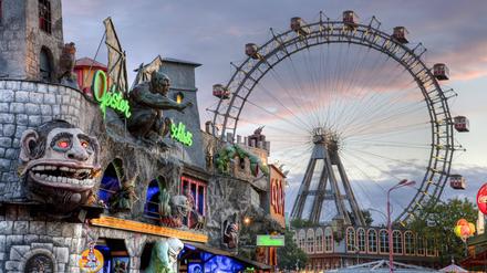 Seit jeher ein beliebtes Motiv für Horrorgeschichten: Der Jahrmarkt.