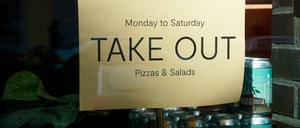 Abholservice für Pizza statt geregelter Restaurantbetrieb - das "Estelle Dining" überbrückt die Krise mit improvisiertem Angebot