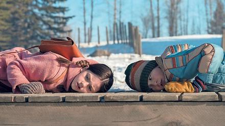 Da kommt was. Die Geschichte scheint manchmal rückwärtszulaufen.