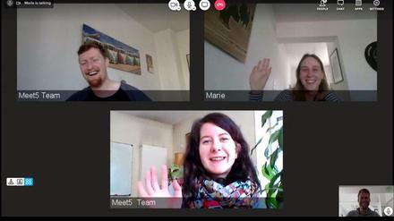 Gruppenchat in der App Meet5.
