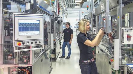 Wann wird die Produktion wieder hochgefahren? Szene aus dem Bosch-Werk Immenstadt. Foto: Gregor Fischer/dpa