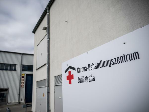 Auf dem Messegelände entsteht die Covid-19-Klinik. Insgesamt sollen dort 1000 Reservebetten stehen.