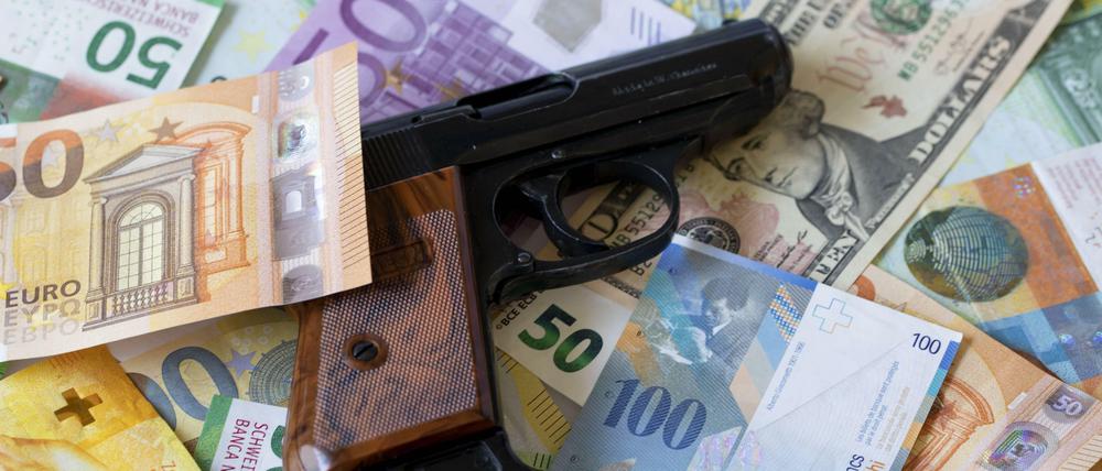 Es droht noch mehr Geldwäsche. Ermittler befürchten, dass Kriminelle die Not der Wirschaft in der Coronakrise ausnutzen.
