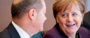 Auf Angela Merkel und ihren Finanzminister kommt es jetzt an.