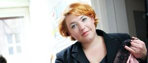 Designerin Tonia Merz zu besseren Zeiten - vor der Corona-Krise - in ihrem Korsettgeschäft in Berlin-Mitte.