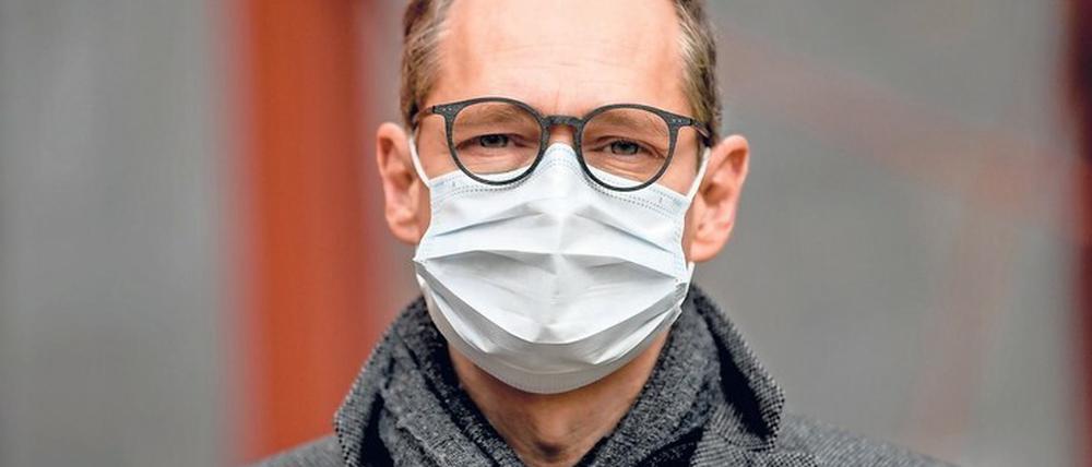 Schutz auf. In der Maskenaffäre nahm Michael Müller dafür aber kein Blatt vor den Mund.