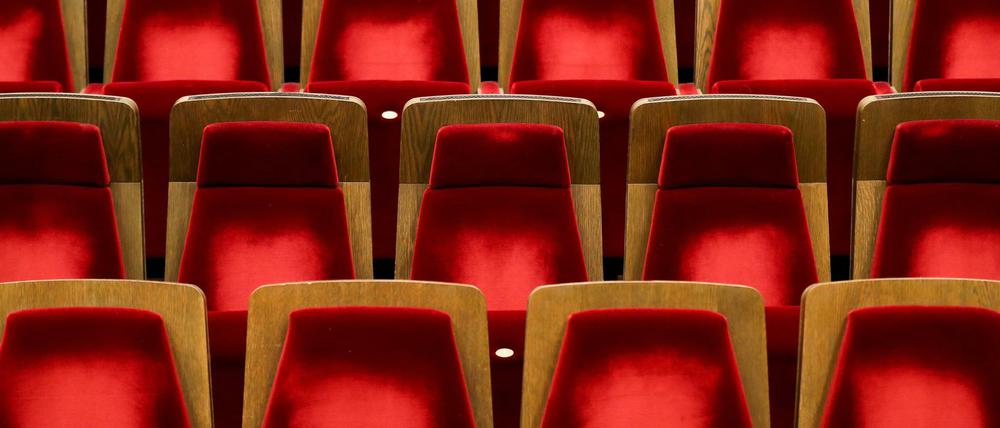 Leeres Theater: Keine Bühne spielt derzeit.