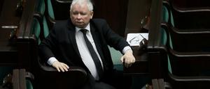 Kampf um die Macht im entleerten Parlament: PiS-Parteichef Jaroslaw Kaczynski hat eigene Vorstellungen vom Wahlrecht. 