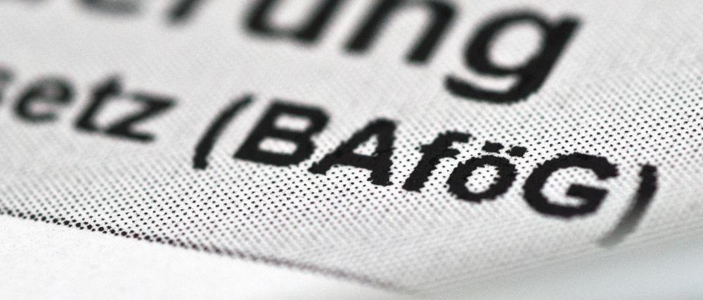 Zusätzlich zum Bafög sollte es Notfallfonds für Studierende geben, wird gefordert.