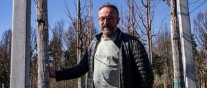 Holger Zahn ist Chef der Späth'schen Baumschulen und versucht, das Unternehmen gut durch die Coronavirus-Krise zu führen.