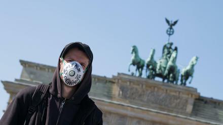#LeaveNoOneBehind-Protest am Sonntag am Brandenburger Tor. 