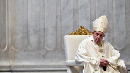 Papst Franziskus beim Auftakt der durch die Corona-Pandemie eingeschränkten österlichen Zeremonien.
