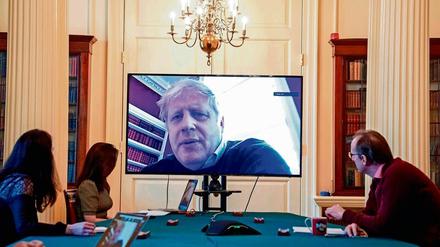 Außer Gefecht. Am 7. April spielte Boris Johnson in einer Videobotschaft die Krankheit noch herunter. 