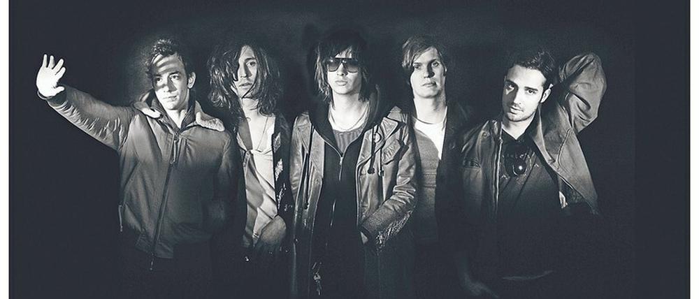 The Strokes mit Sänger Julian Casablancas (Mitte) machen seit Ende der Neunziger Musik. 