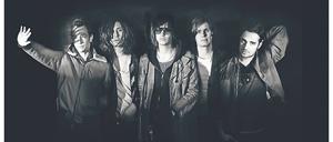 The Strokes mit Sänger Julian Casablancas (Mitte) machen seit Ende der Neunziger Musik. 
