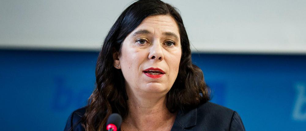 Berlins Bildungssenatorin Sandra Scheeres (SPD) will das Abitur durchziehen.