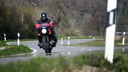 Ausflüge mit dem Motorrad sind bei den Corona-Regelungen eine Grauzone.  nach Brandenburg fahren dürfen.