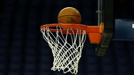 Der Ball muss durch die Reuse - das gilt auch bei NBA2K.