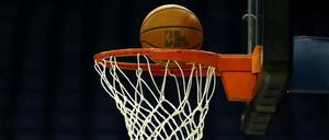 Der Ball muss durch die Reuse - das gilt auch bei NBA2K.