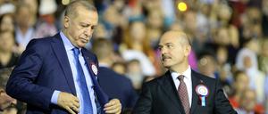Innenminister Soylu erklärte seinen Rücktritt, doch Präsident Erdogan lehnte ab.